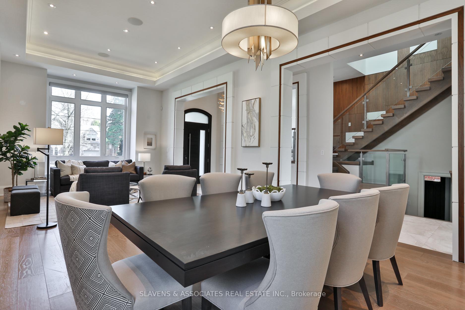 Photo 9 of 30 Edgecombe Avenue, Toronto, Bedford Park-Nortown — HOMEH