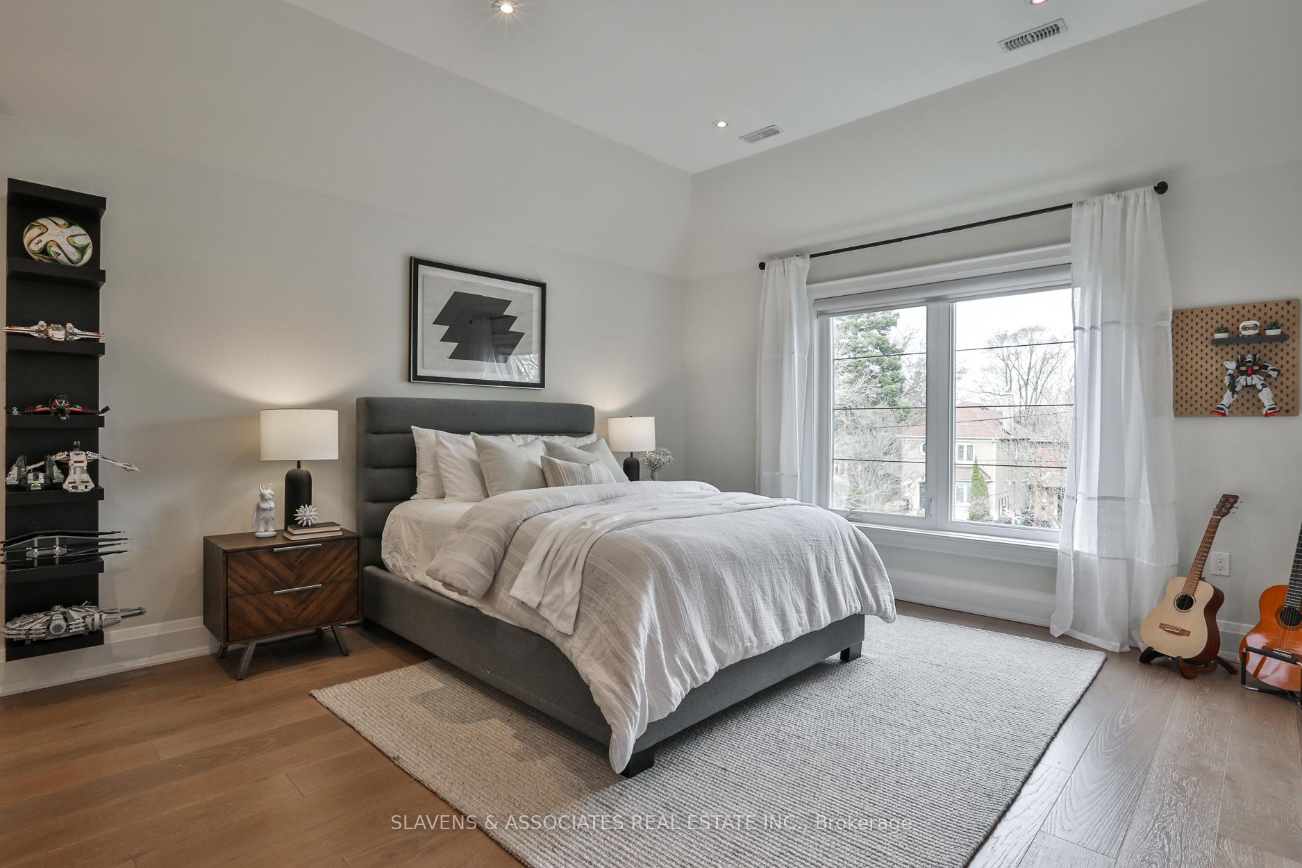 Photo 29 of 30 Edgecombe Avenue, Toronto, Bedford Park-Nortown — HOMEH