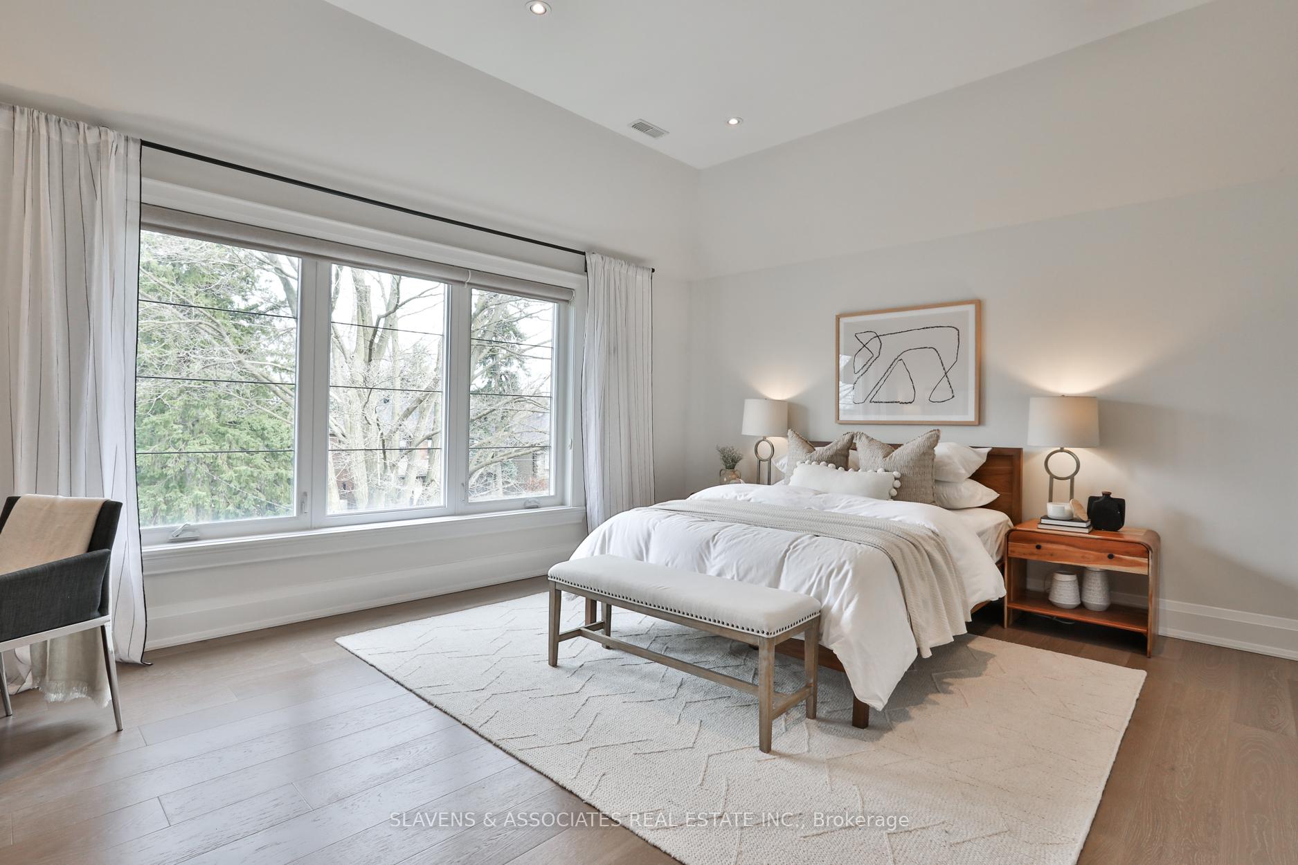 Photo 33 of 30 Edgecombe Avenue, Toronto, Bedford Park-Nortown — HOMEH