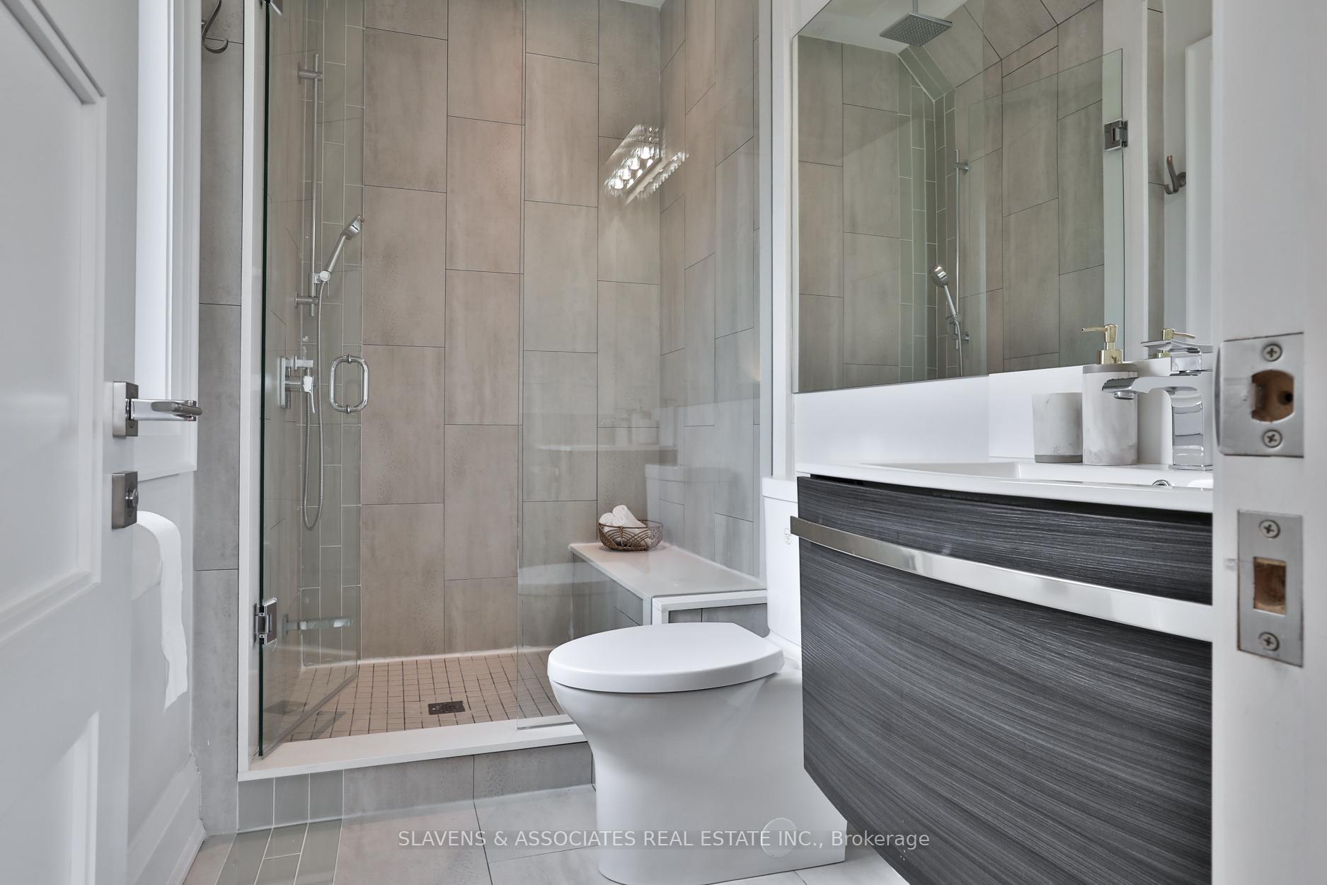 Photo 35 of 30 Edgecombe Avenue, Toronto, Bedford Park-Nortown — HOMEH