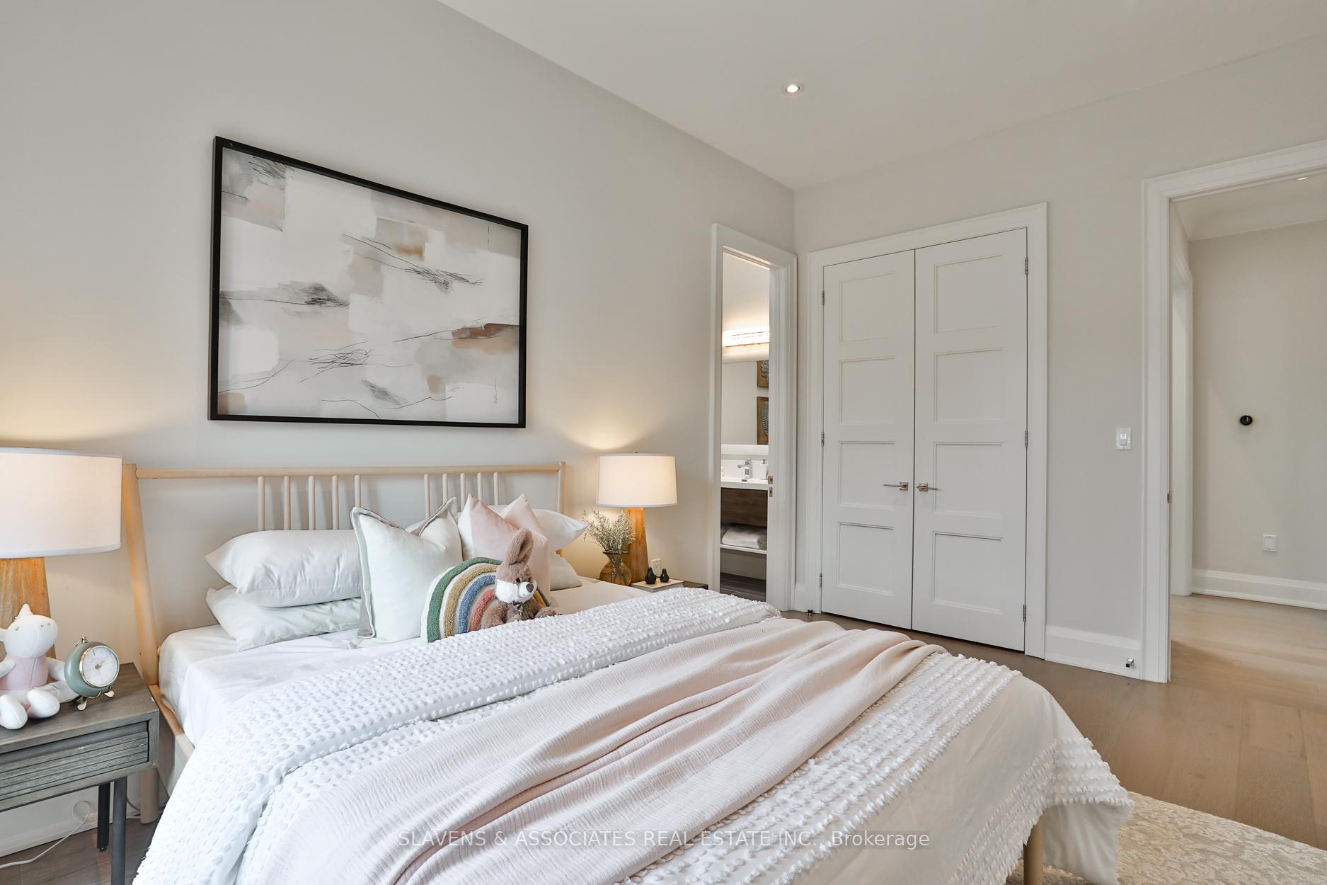 Photo 37 of 30 Edgecombe Avenue, Toronto, Bedford Park-Nortown — HOMEH