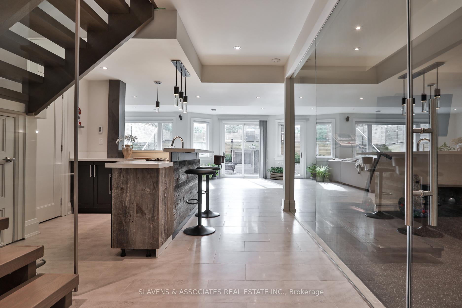 Photo 39 of 30 Edgecombe Avenue, Toronto, Bedford Park-Nortown — HOMEH