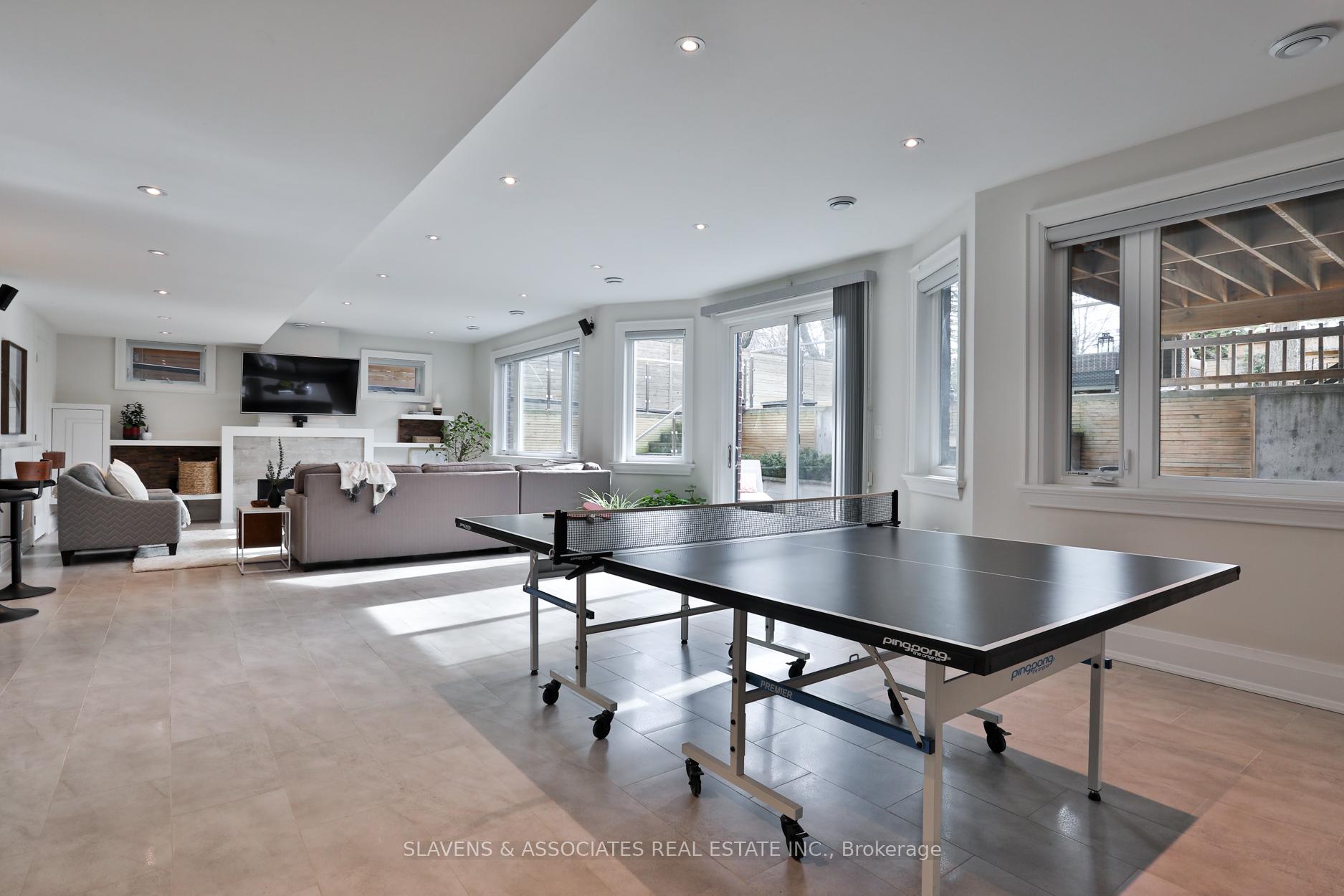 Photo 40 of 30 Edgecombe Avenue, Toronto, Bedford Park-Nortown — HOMEH