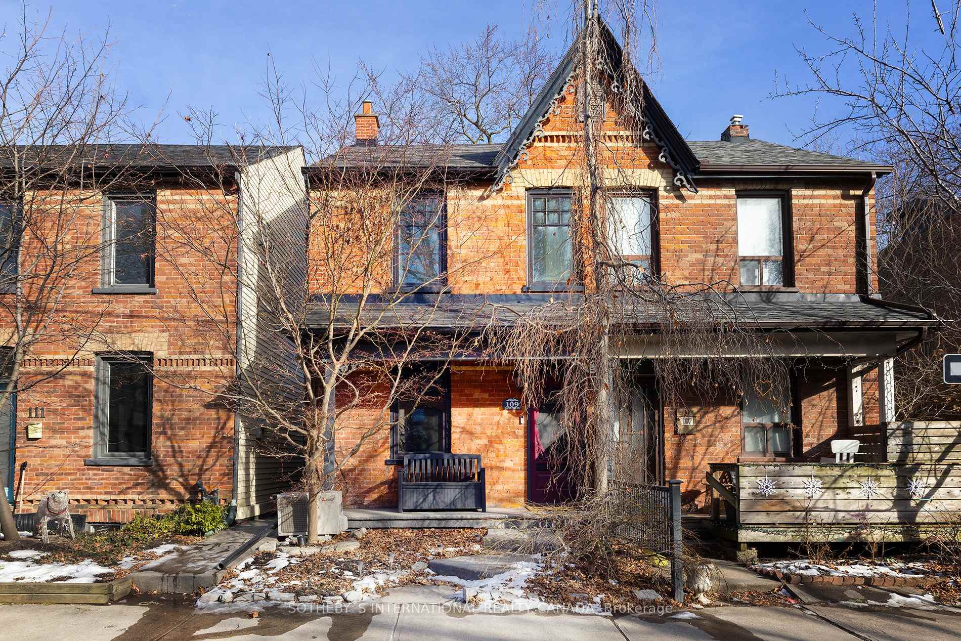 Front of 109 Hamilton Street