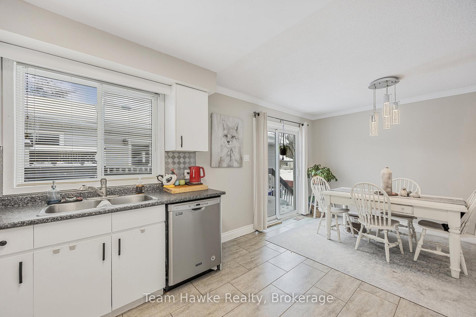 Photo 14 of 361 Wardell Street, Tay, Port McNicoll — HOMEH
