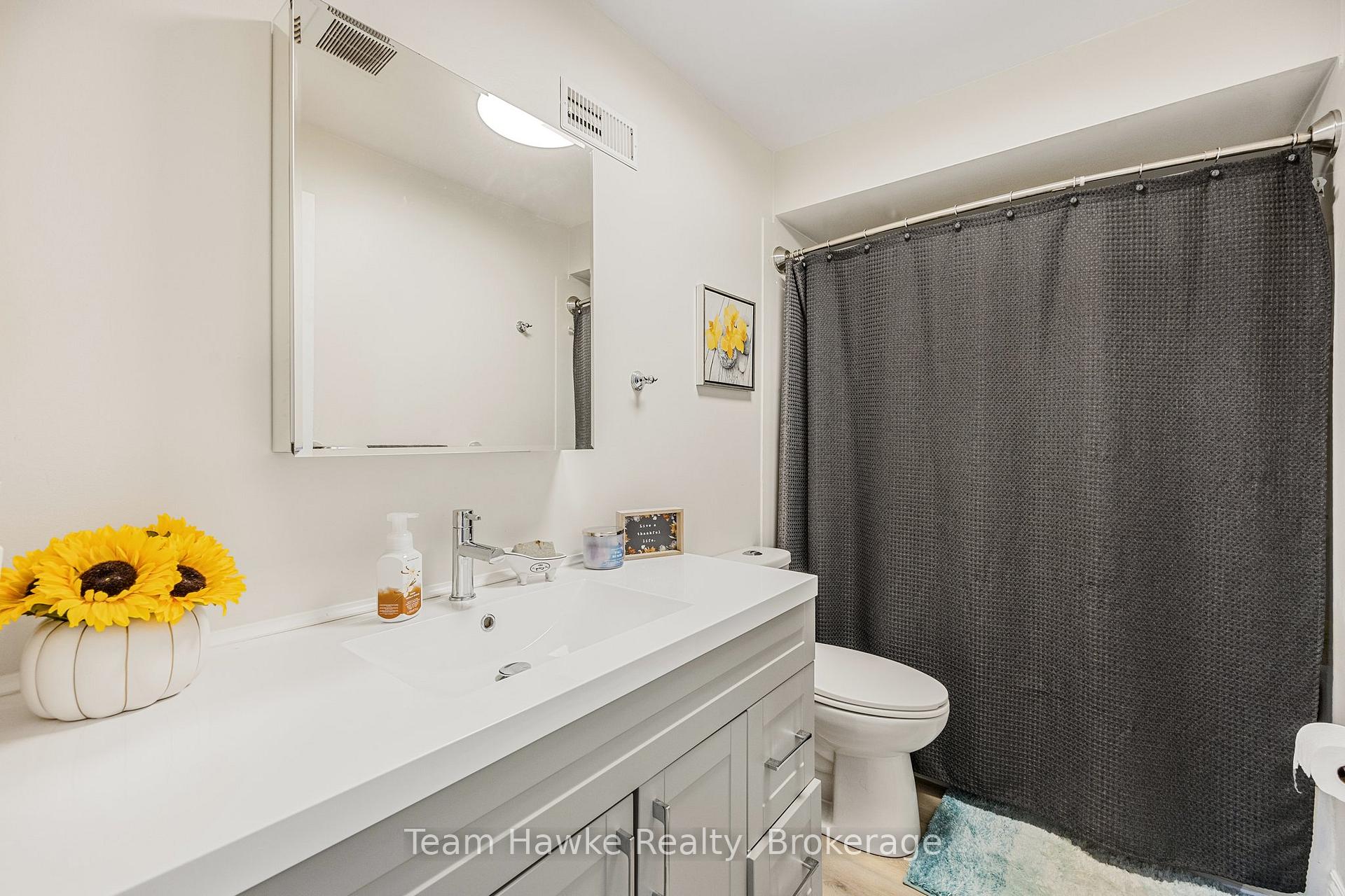 Photo 37 of 361 Wardell Street, Tay, Port McNicoll — HOMEH