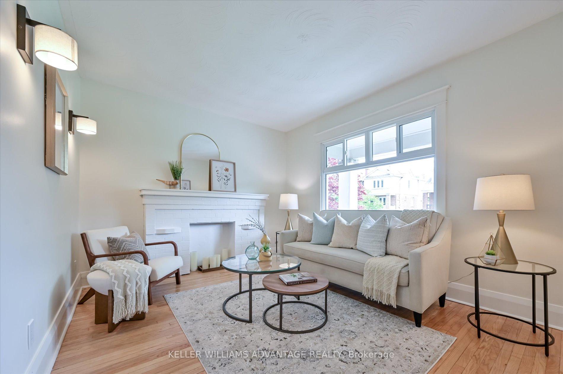 Photo 3 of 116 Oak Park Avenue, Toronto, Woodbine-Lumsden — HOMEH