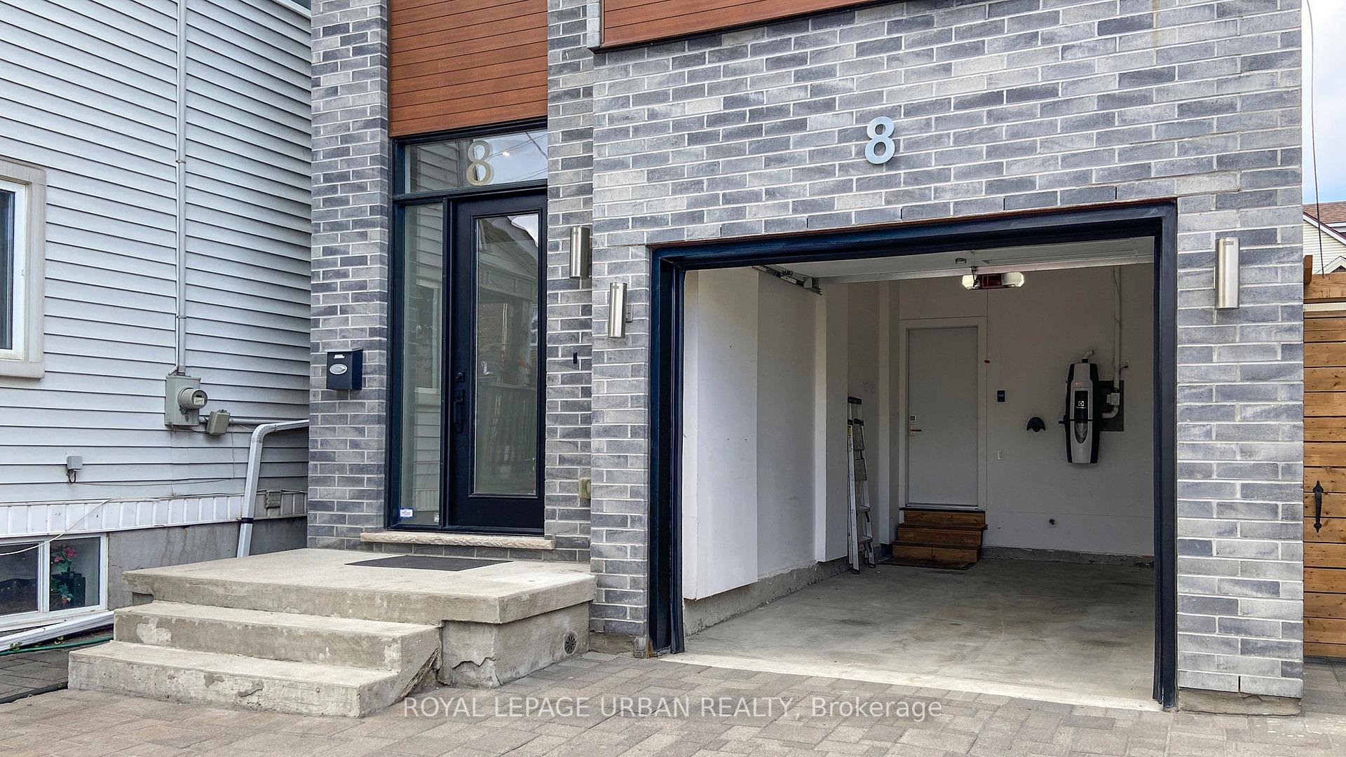 Photo 3 of 8 Gertrude Place, Toronto, Danforth — HOMEH