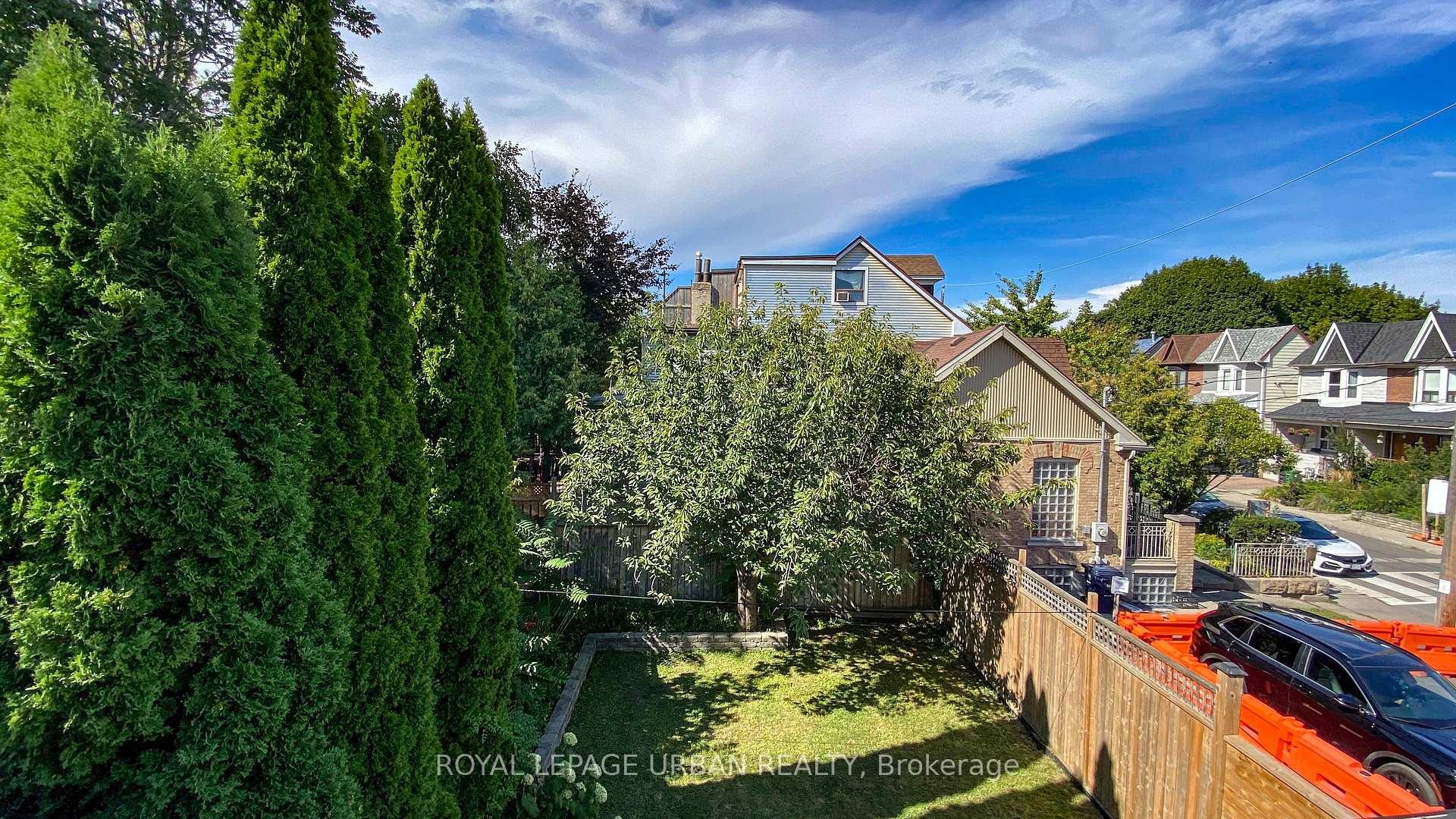 Photo 20 of 8 Gertrude Place, Toronto, Danforth — HOMEH