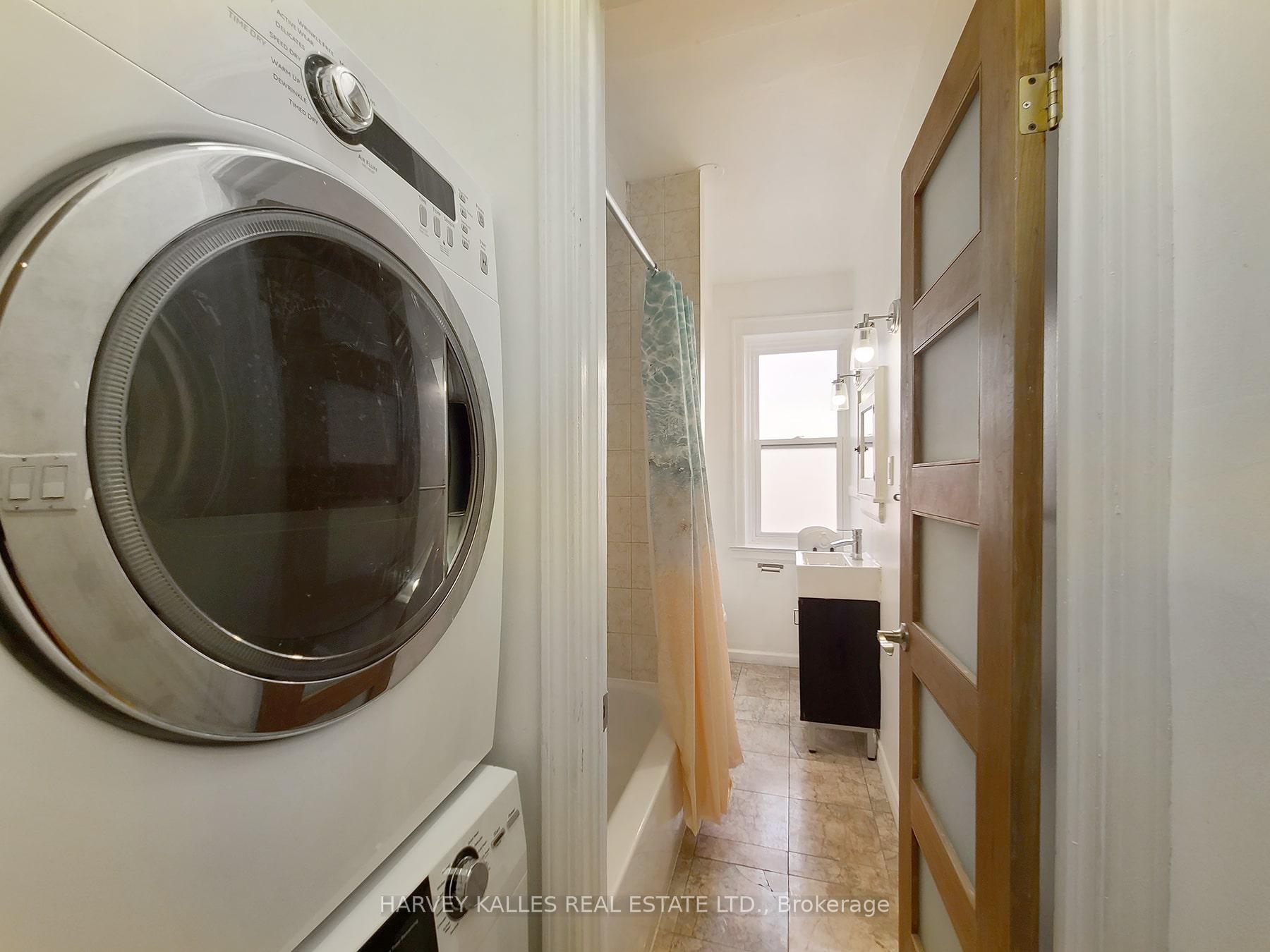 Photo 5 of Unit 2, 1 Brookdale Avenue, Toronto, Forest Hill North — HOMEH