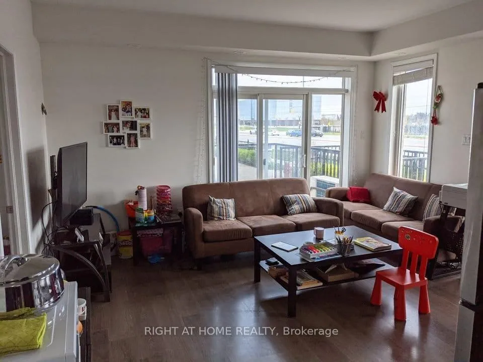 Photo 8 of Unit 104, 54 Sky Harbour Drive, Brampton, Bram West — HOMEH