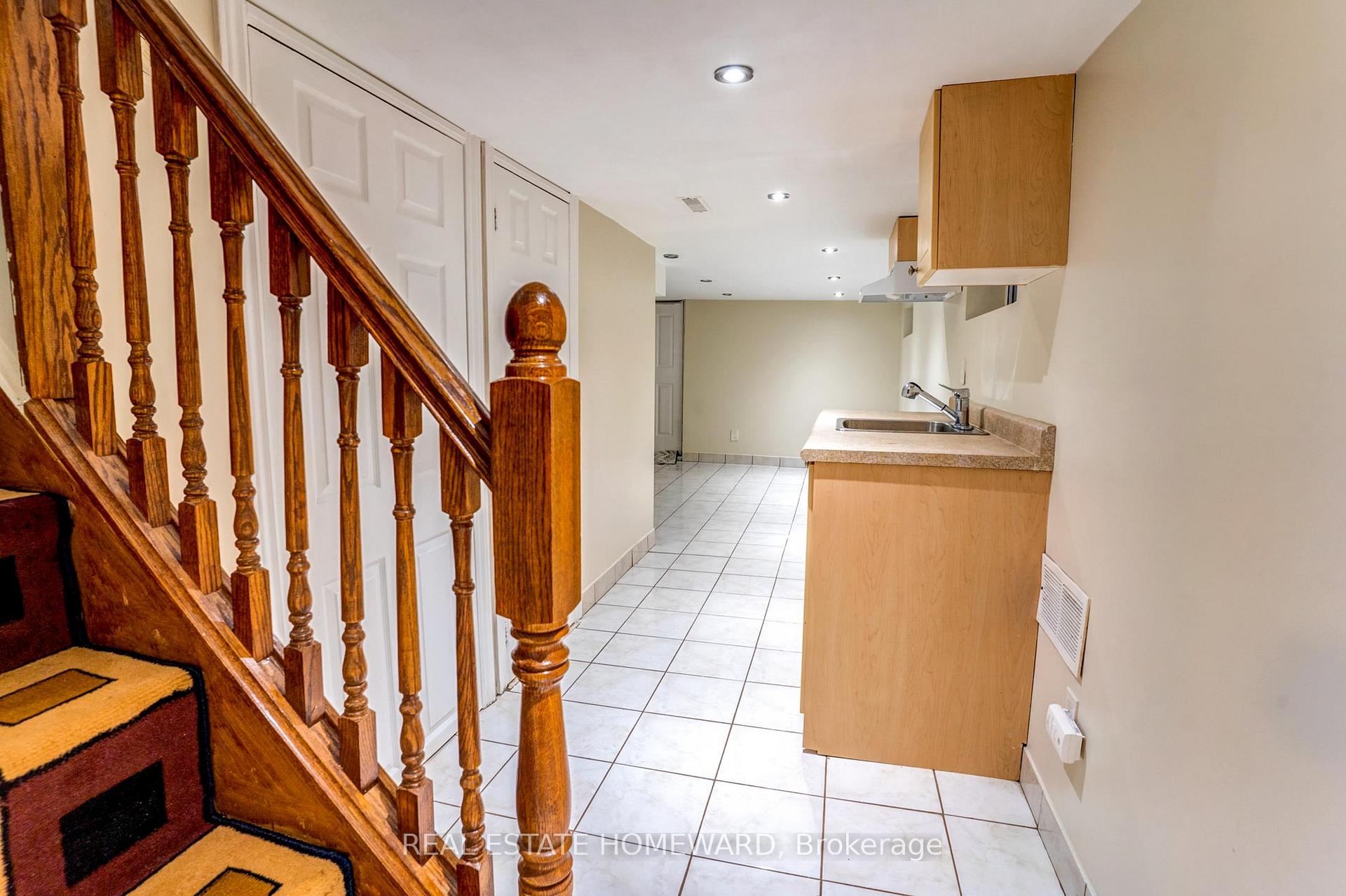 Photo 15 of 231 Donlands Avenue, Toronto, Danforth Village-East York — HOMEH