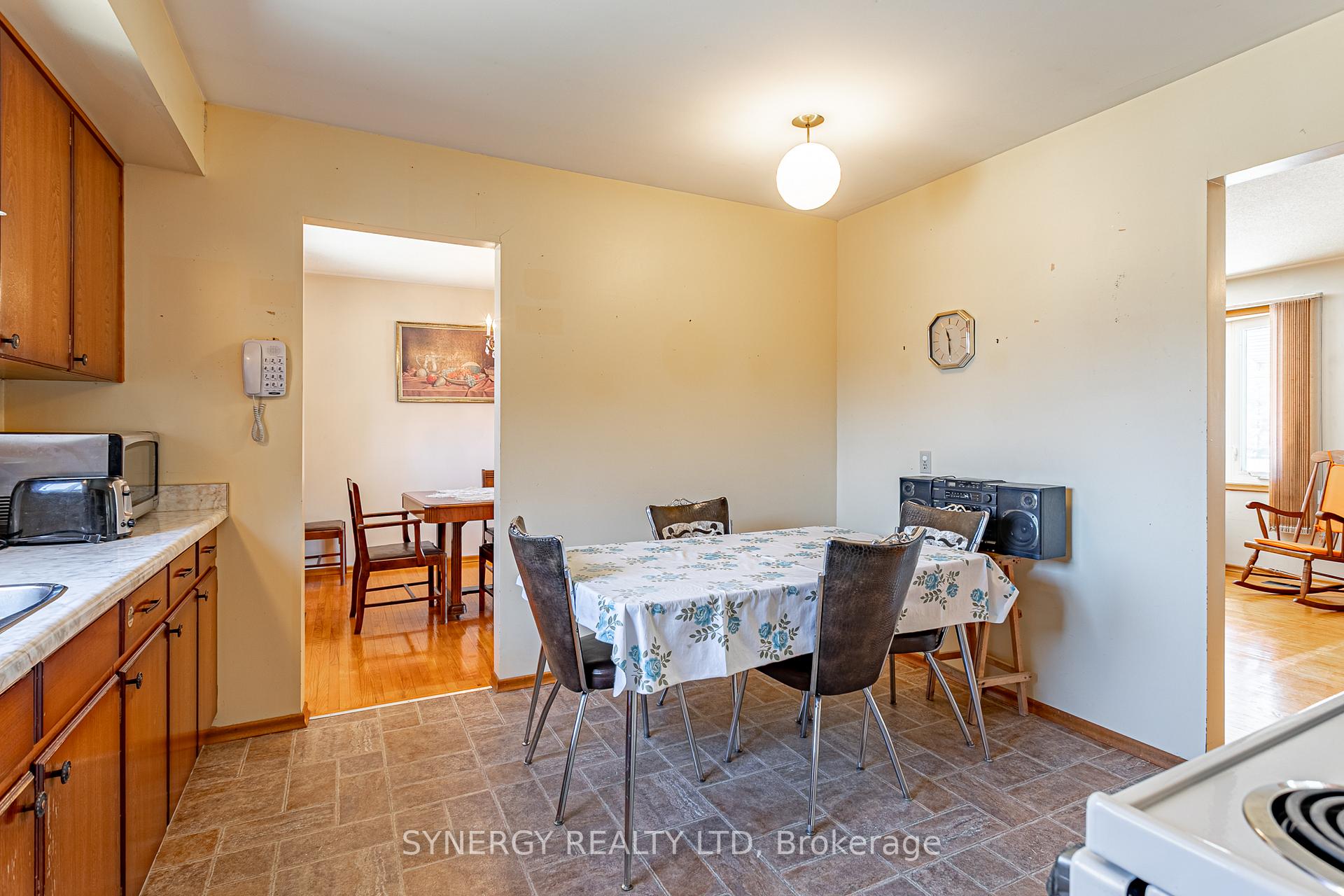 Photo 9 of 272 Frances Street, Strathroy-Caradoc, SE — HOMEH
