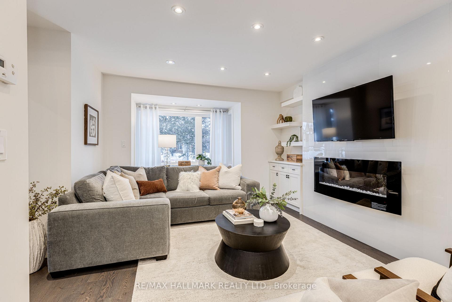 Photo 6 of 1532 Mount Pleasant Road, Toronto, Lawrence Park North — HOMEH