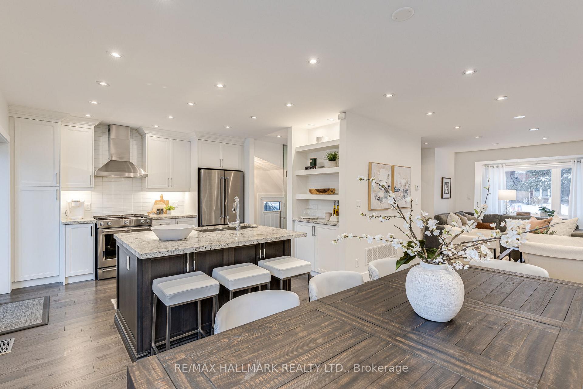 Photo 11 of 1532 Mount Pleasant Road, Toronto, Lawrence Park North — HOMEH