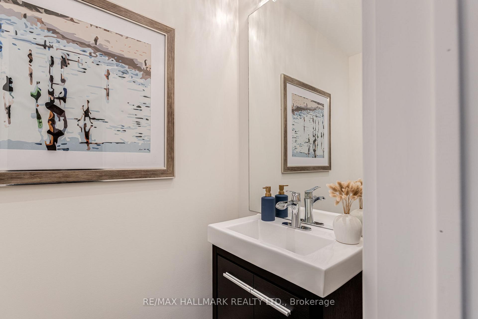 Photo 18 of 1532 Mount Pleasant Road, Toronto, Lawrence Park North — HOMEH
