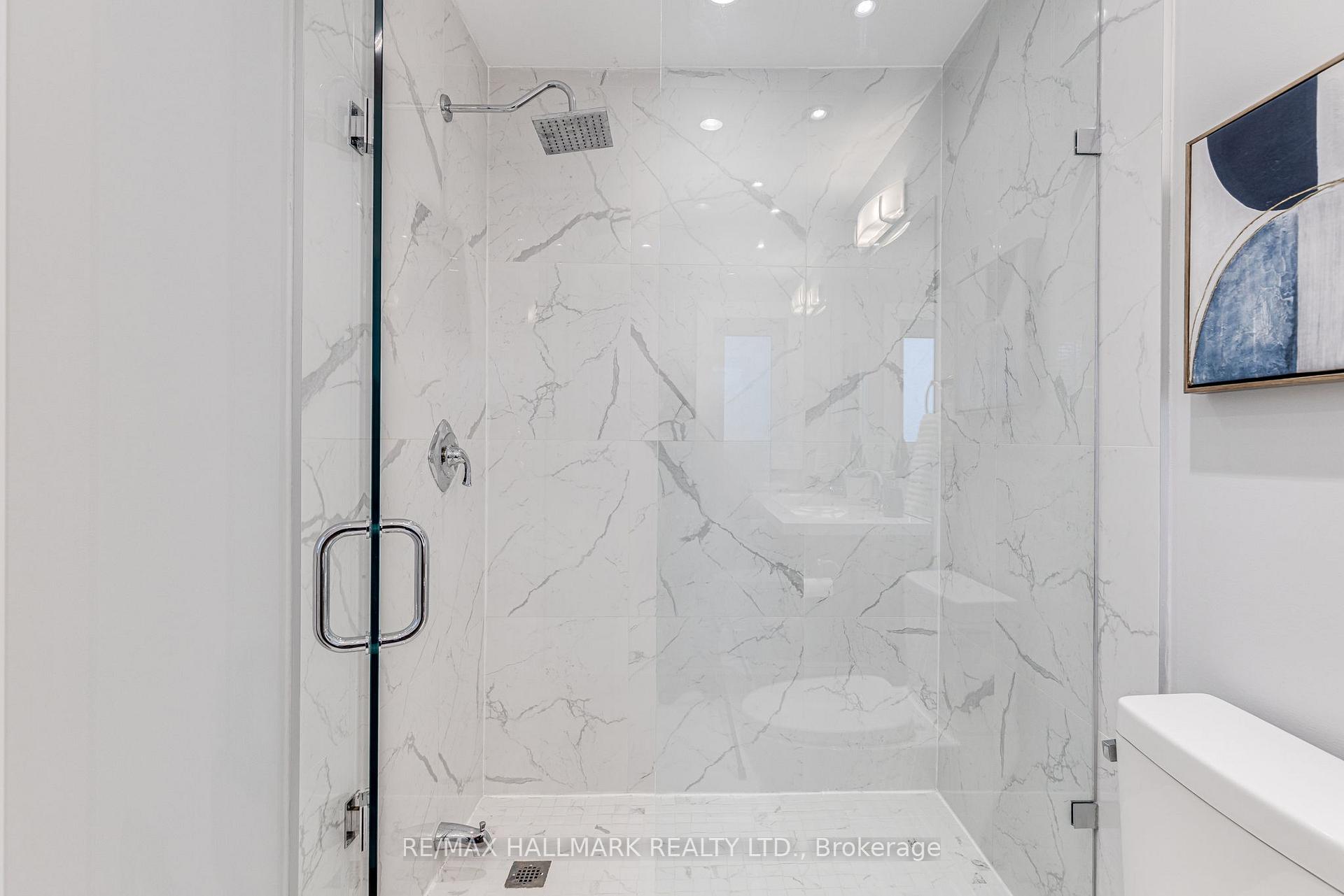 Photo 26 of 1532 Mount Pleasant Road, Toronto, Lawrence Park North — HOMEH