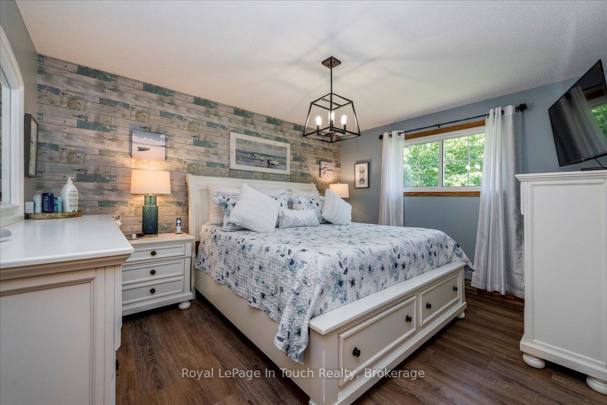 Photo 13 of 14 Maplegate Road, Tiny, Wyevale — HOMEH