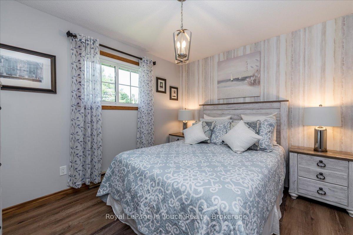 Photo 16 of 14 Maplegate Road, Tiny, Wyevale — HOMEH