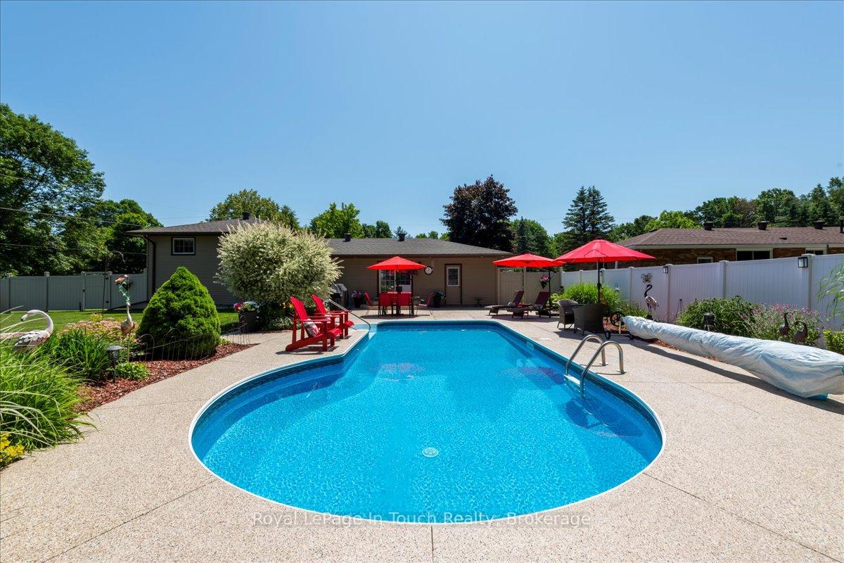 Photo 30 of 14 Maplegate Road, Tiny, Wyevale — HOMEH