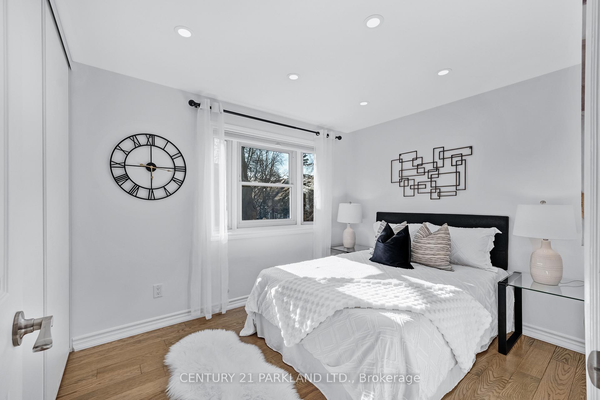 Photo 16 of 56 Torbrick Road, Toronto, Greenwood-Coxwell — HOMEH
