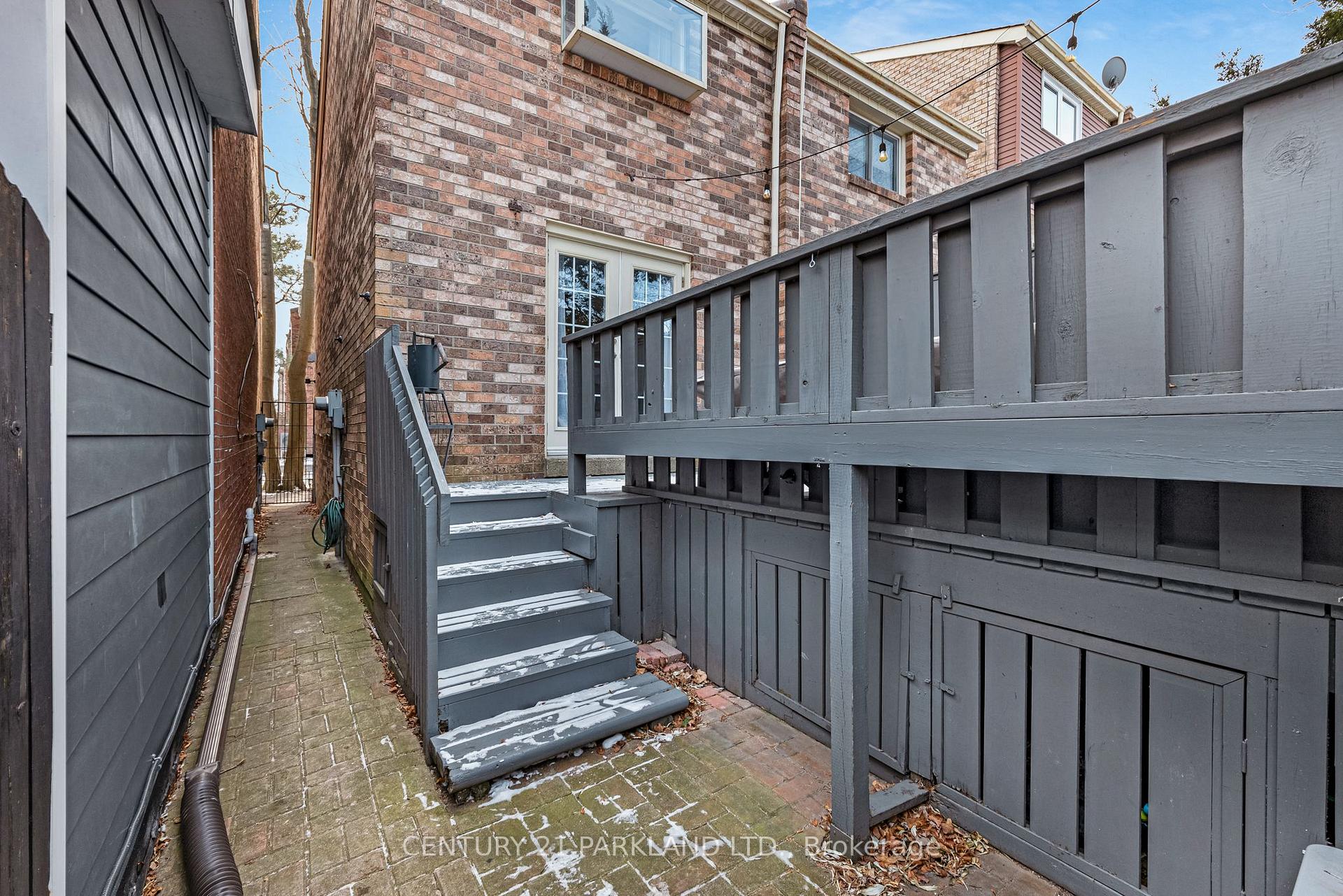 Photo 27 of 56 Torbrick Road, Toronto, Greenwood-Coxwell — HOMEH