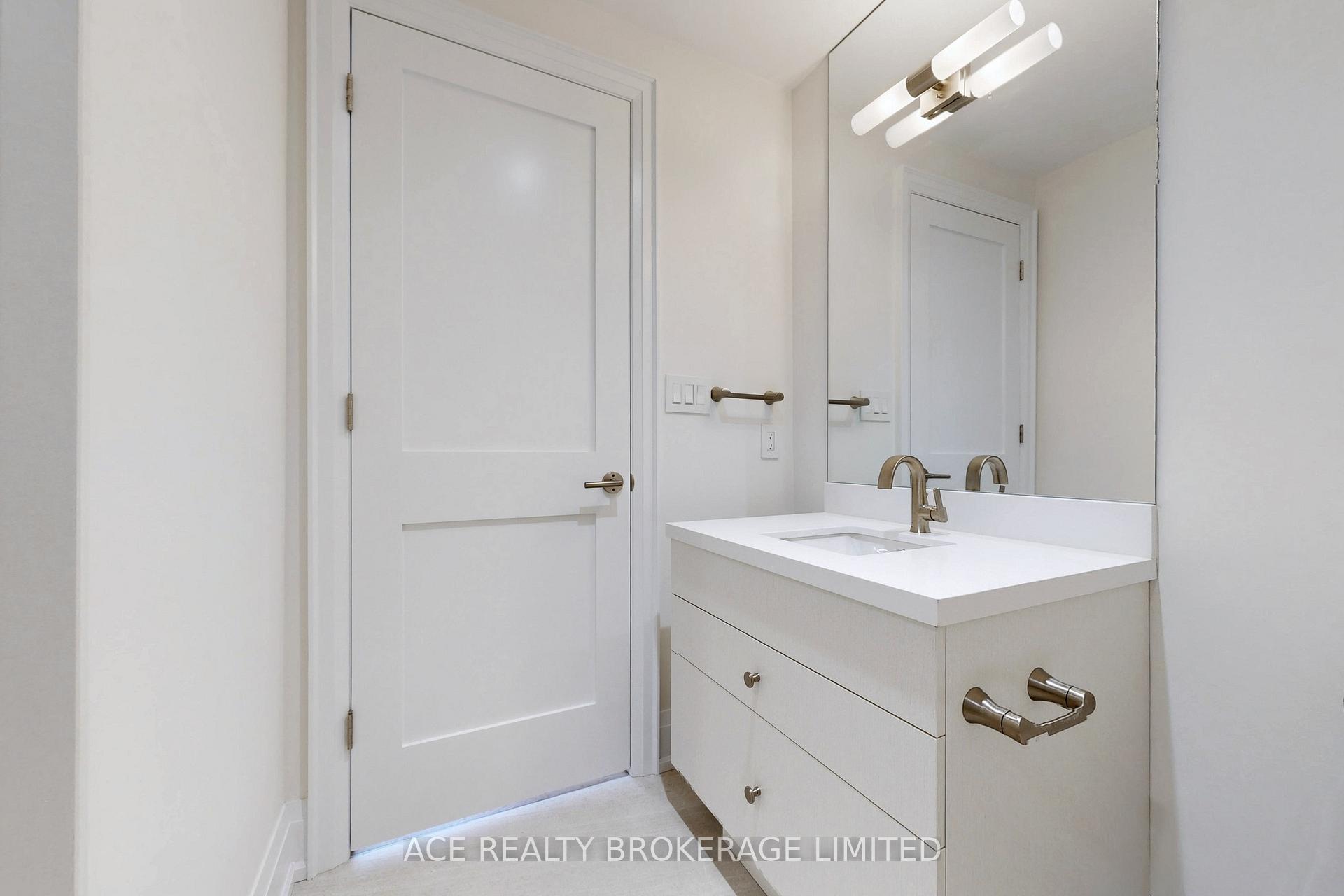 Photo 32 of 370 Briar Hill Avenue, Toronto, Lawrence Park South — HOMEH