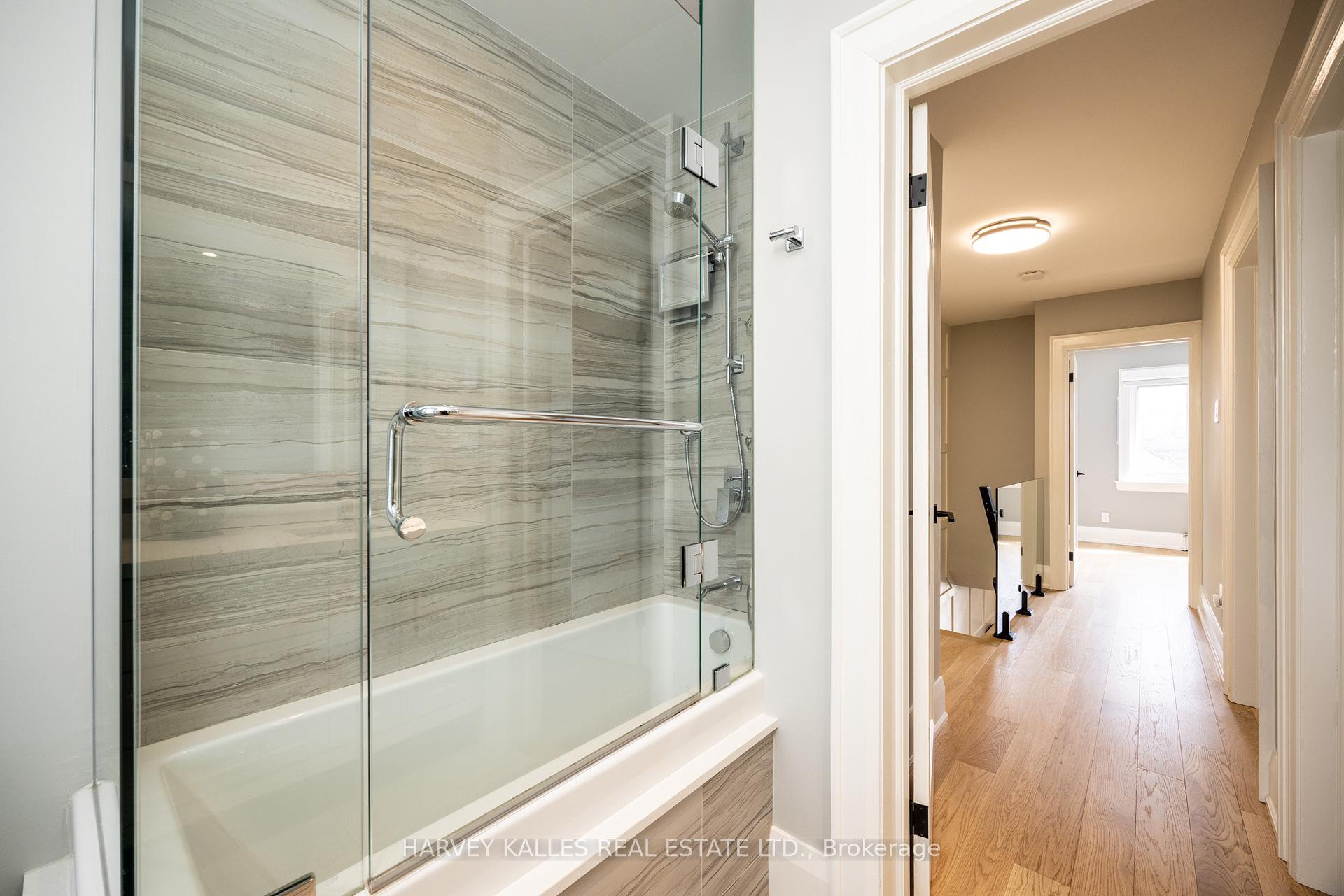Photo 26 of 42 Roe Avenue, Toronto, Lawrence Park North — HOMEH
