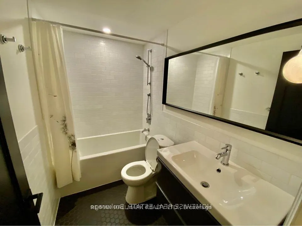 Photo 17 of Unit 1B, 795 College Street, Toronto, Trinity-Bellwoods — HOMEH