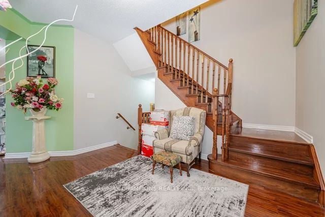 Photo 24 of 502 Wansburgh Way, Shelburne — HOMEH