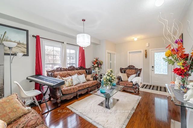 Photo 19 of 502 Wansburgh Way, Shelburne — HOMEH