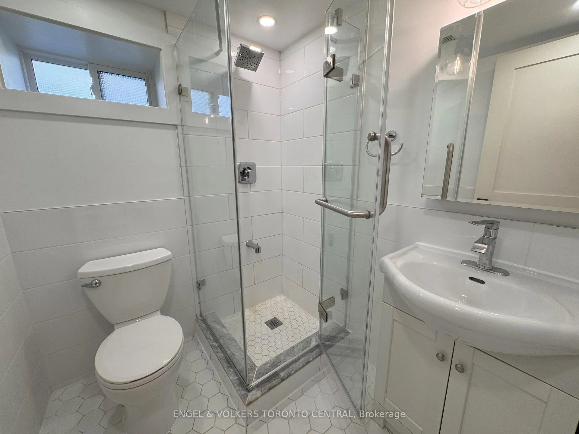 Photo 3 of Unit Basement, 6 Westview Boulevard, Toronto, O'Connor-Parkview — HOMEH
