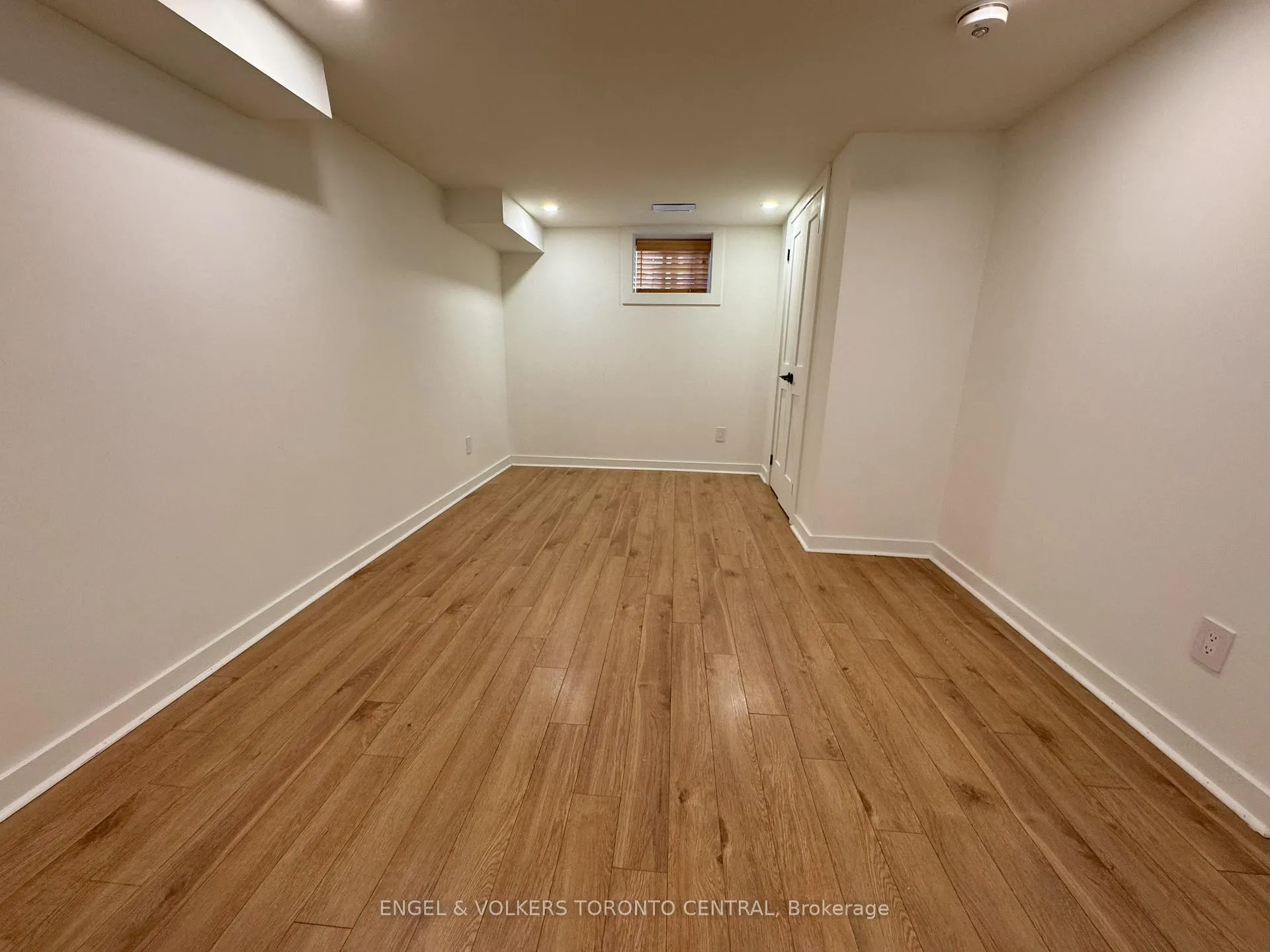 Photo 6 of Unit Basement, 6 Westview Boulevard, Toronto, O'Connor-Parkview — HOMEH