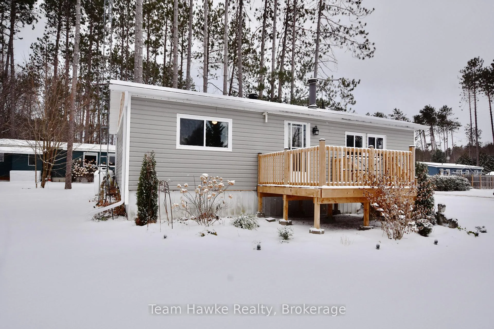 Photo 4 of Unit 14, 5263 Elliott Side Road, Tay, Rural Tay — HOMEH