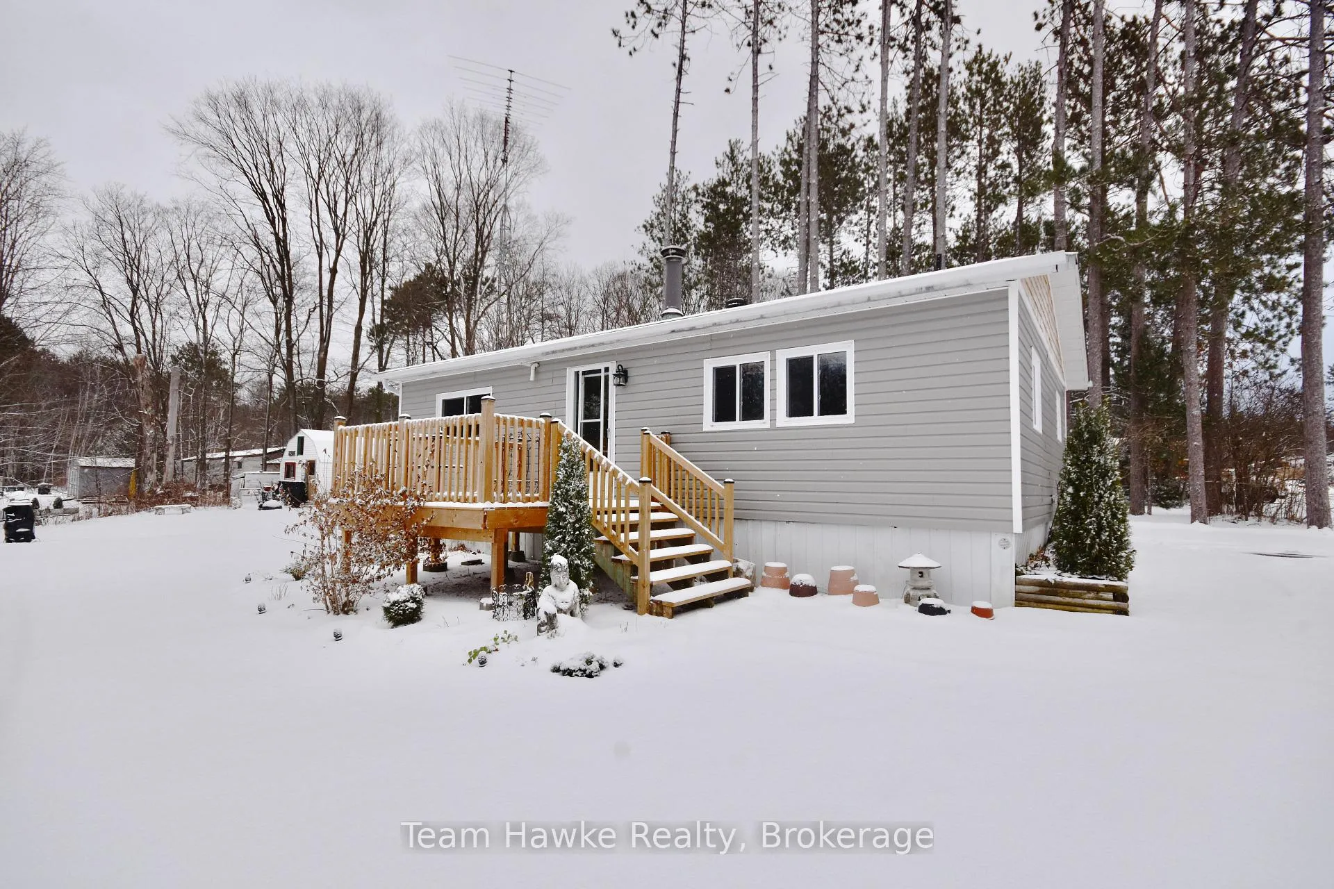 Photo 5 of Unit 14, 5263 Elliott Side Road, Tay, Rural Tay — HOMEH