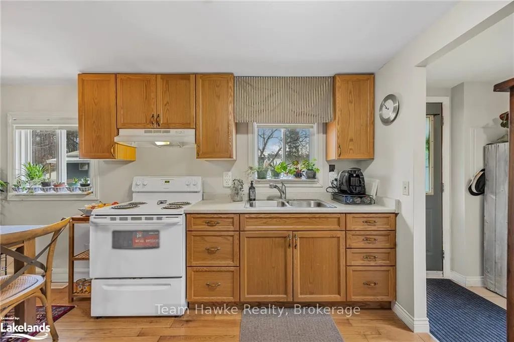 Photo 10 of Unit 14, 5263 Elliott Side Road, Tay, Rural Tay — HOMEH