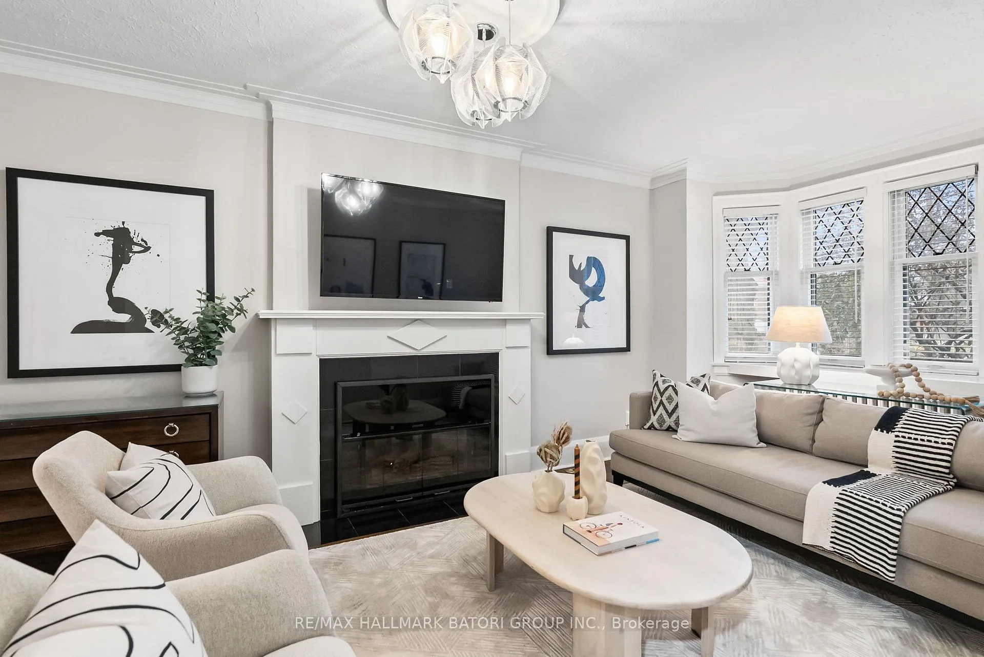 Photo 4 of 89 Shields Avenue, Toronto, Lawrence Park South — HOMEH