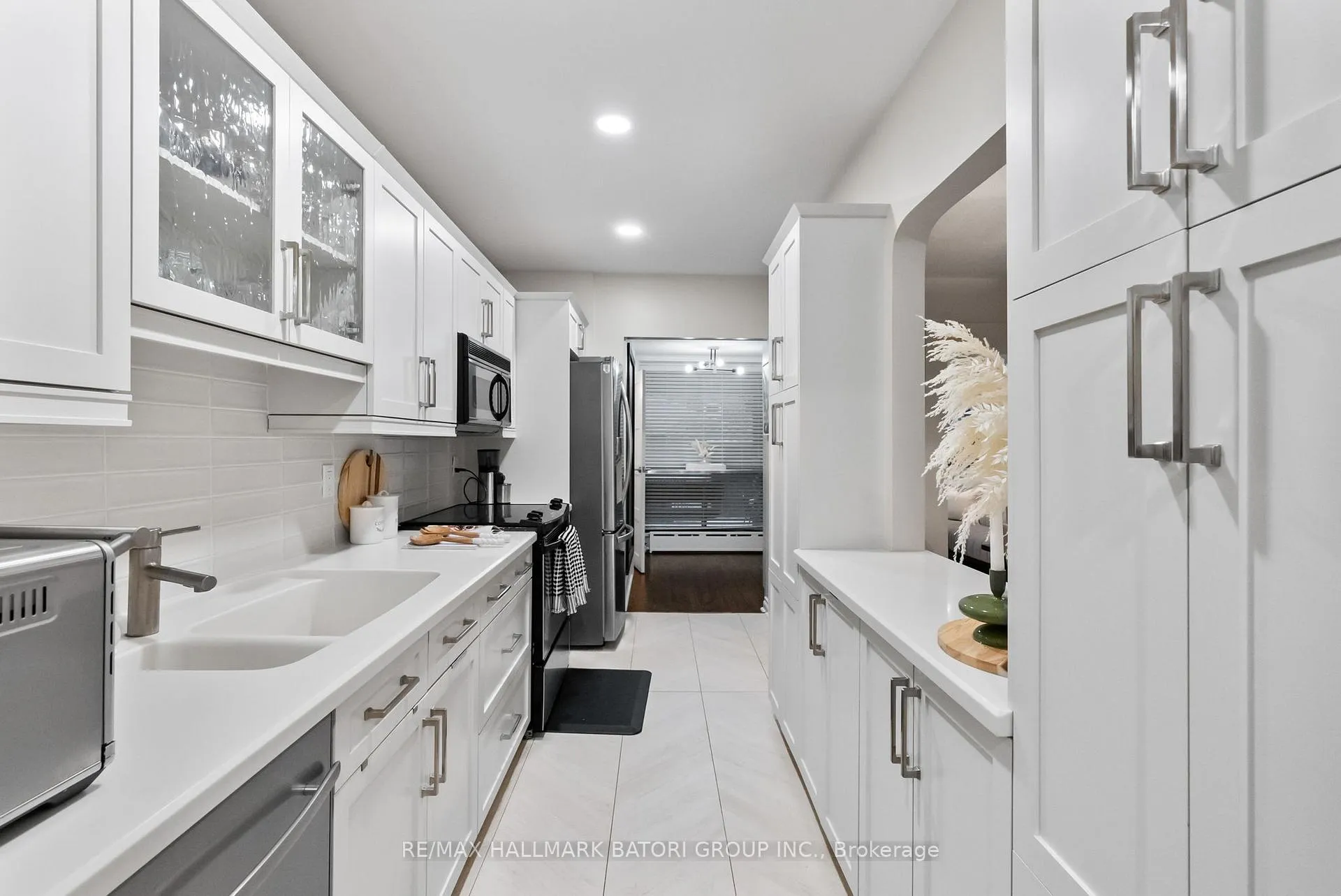 Photo 9 of 89 Shields Avenue, Toronto, Lawrence Park South — HOMEH