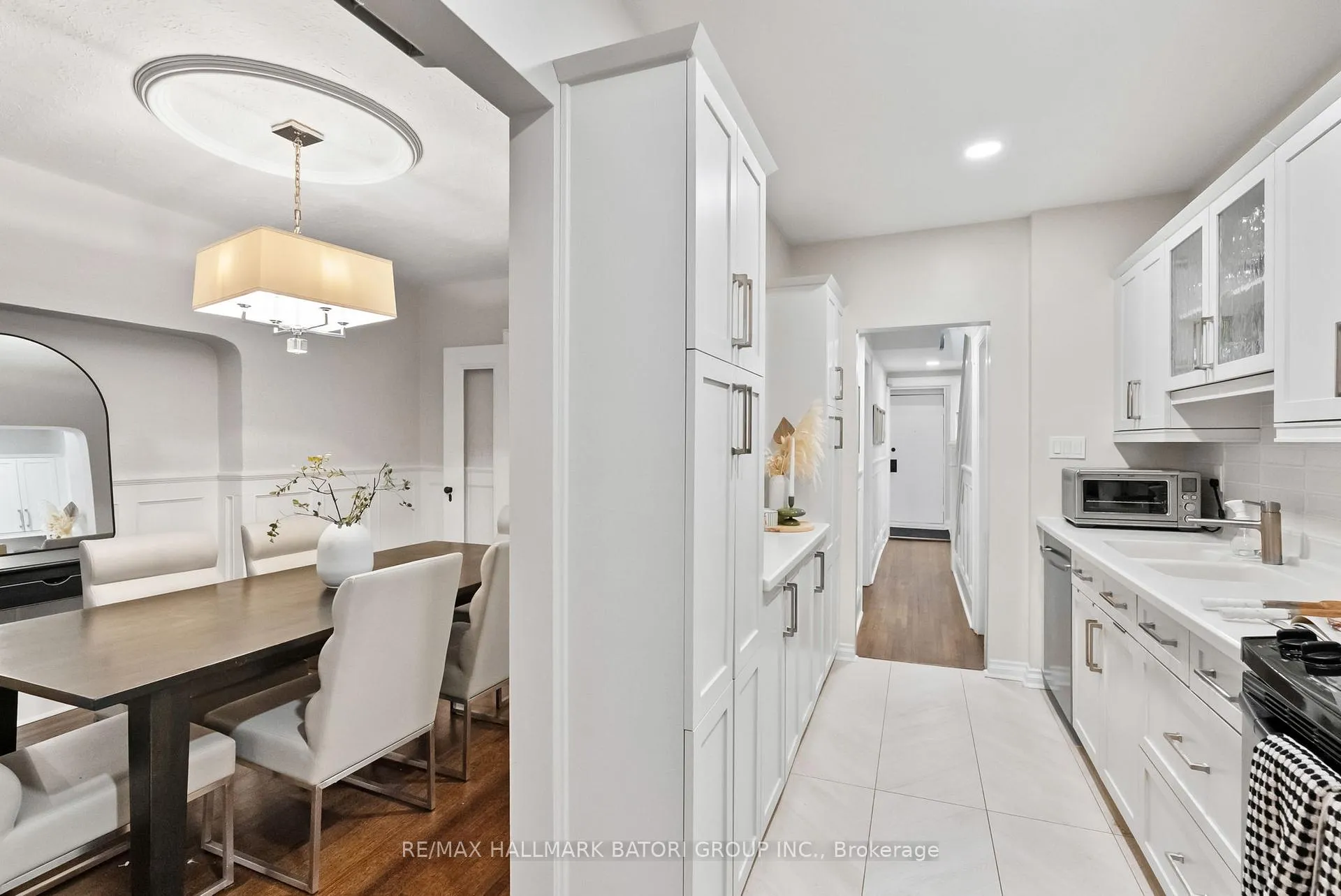 Photo 10 of 89 Shields Avenue, Toronto, Lawrence Park South — HOMEH