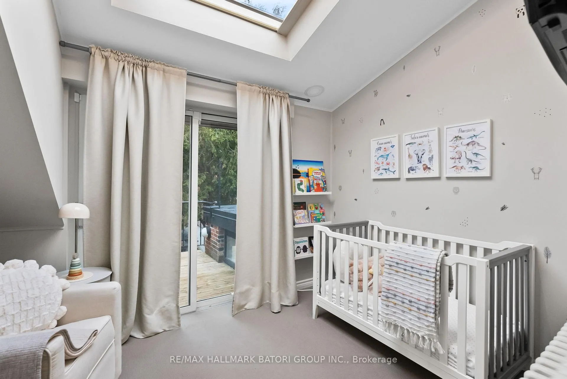 Photo 21 of 89 Shields Avenue, Toronto, Lawrence Park South — HOMEH