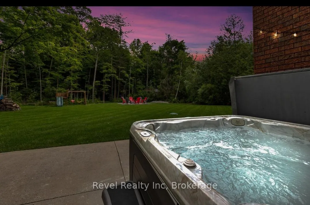 Photo 16 of 1517 Tiny Beaches Road N, Tiny, Rural Tiny — HOMEH