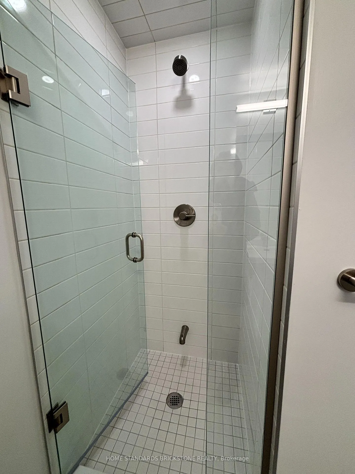 Photo 9 of Unit 1203, 20 Soudan Avenue, Toronto, Mount Pleasant West — HOMEH