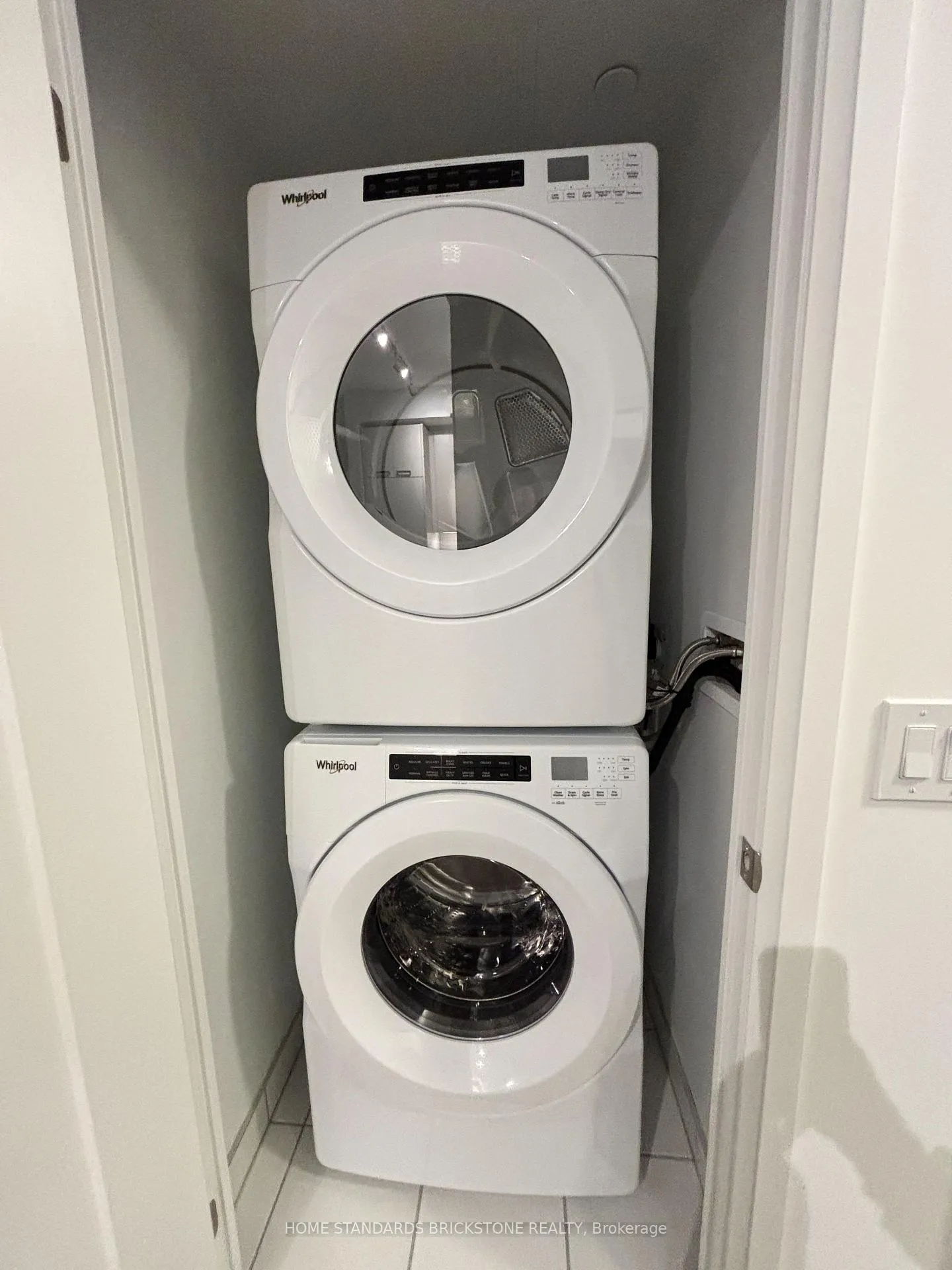 Photo 12 of Unit 1203, 20 Soudan Avenue, Toronto, Mount Pleasant West — HOMEH