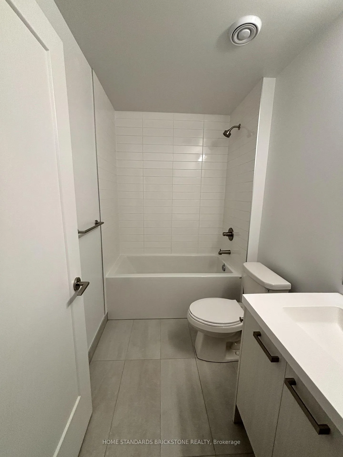 Photo 13 of Unit 1203, 20 Soudan Avenue, Toronto, Mount Pleasant West — HOMEH