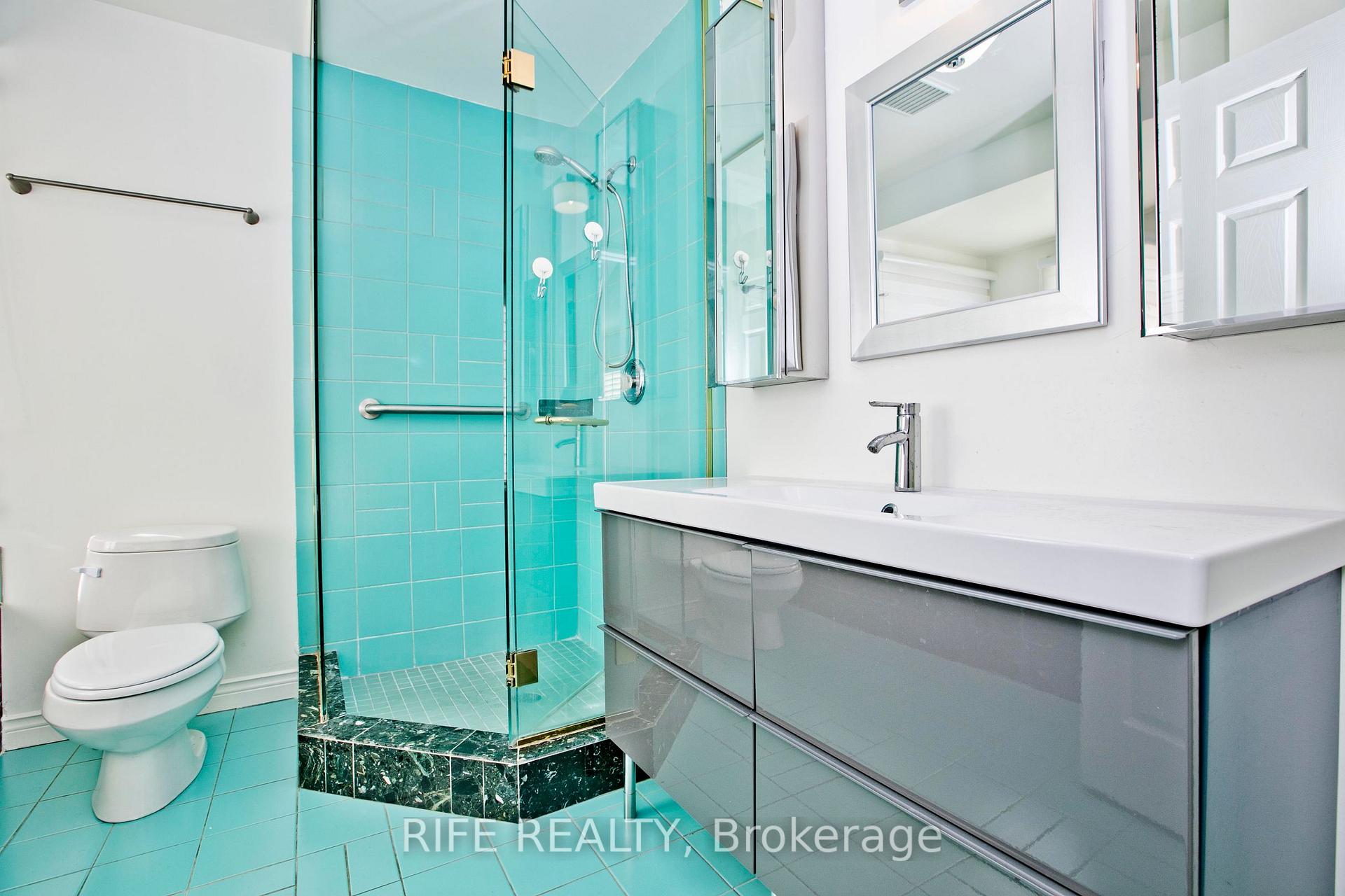 Photo 24 of 573 Old Orchard Grove, Toronto, Bedford Park-Nortown — HOMEH