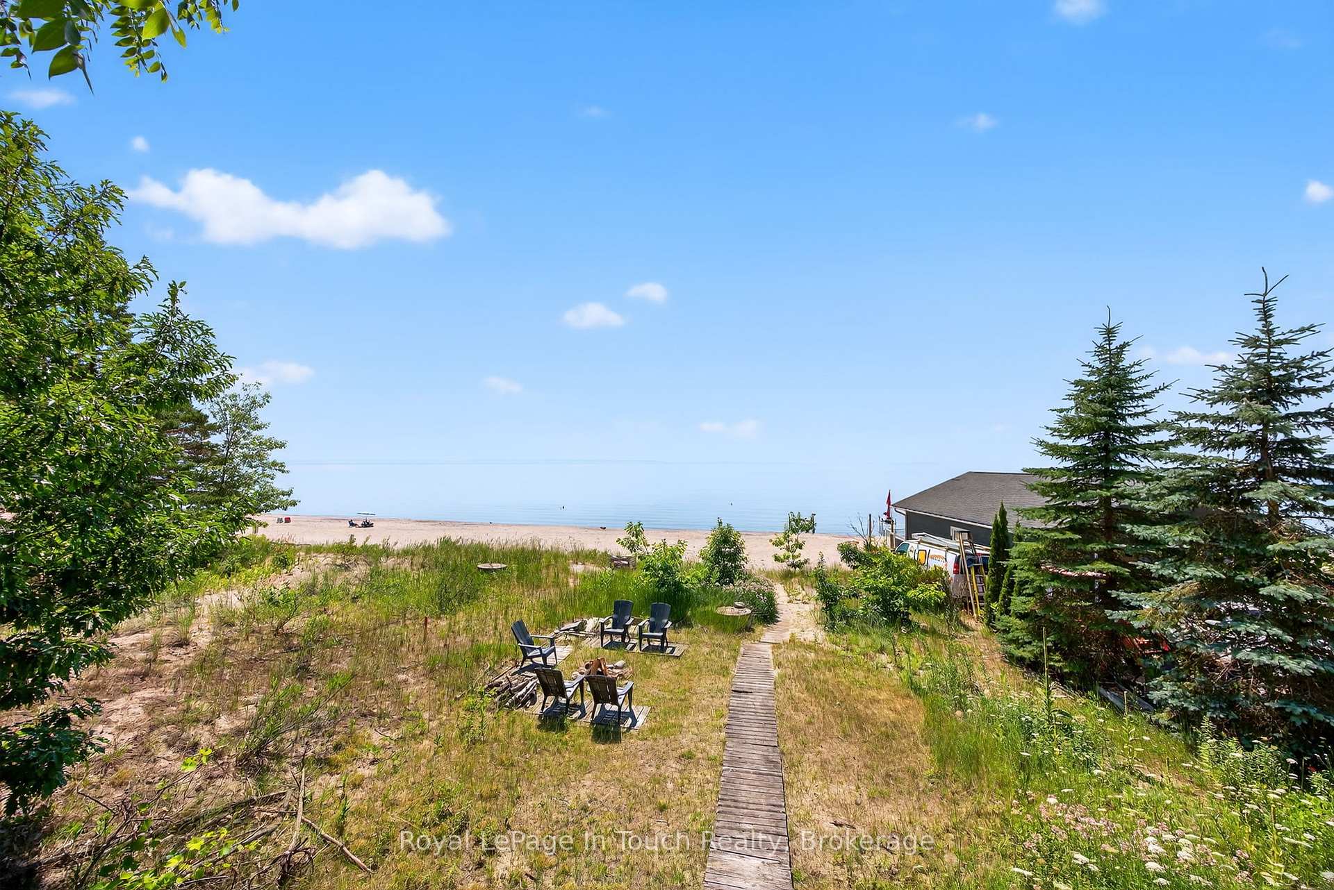 Photo 17 of 44 Tiny Beaches Road S, Tiny, Rural Tiny — HOMEH