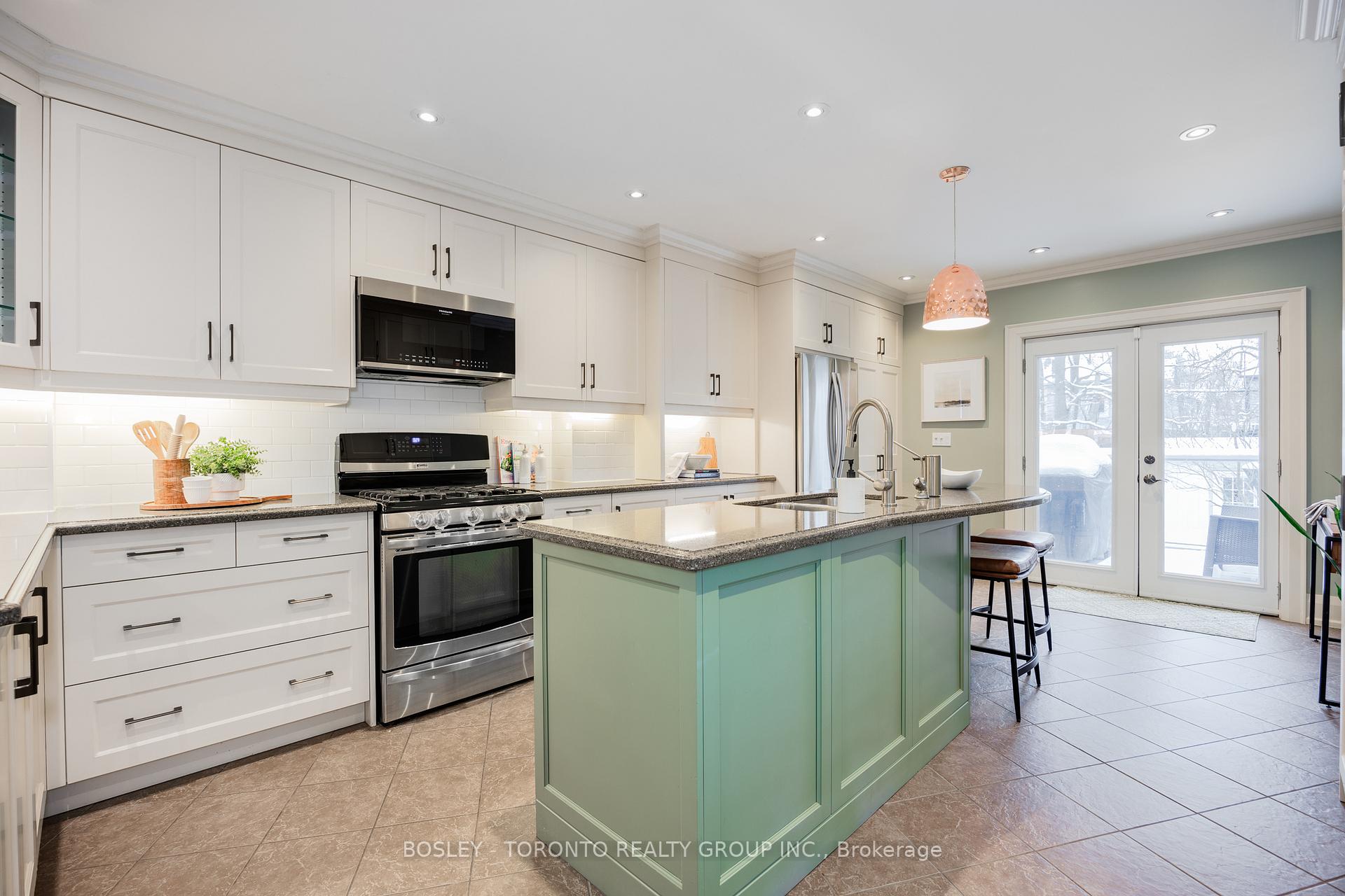 Photo 7 of 96 Gillard Avenue, Toronto, Greenwood-Coxwell — HOMEH