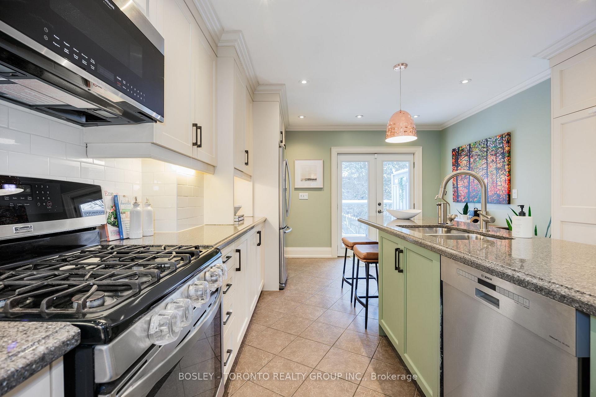 Photo 11 of 96 Gillard Avenue, Toronto, Greenwood-Coxwell — HOMEH