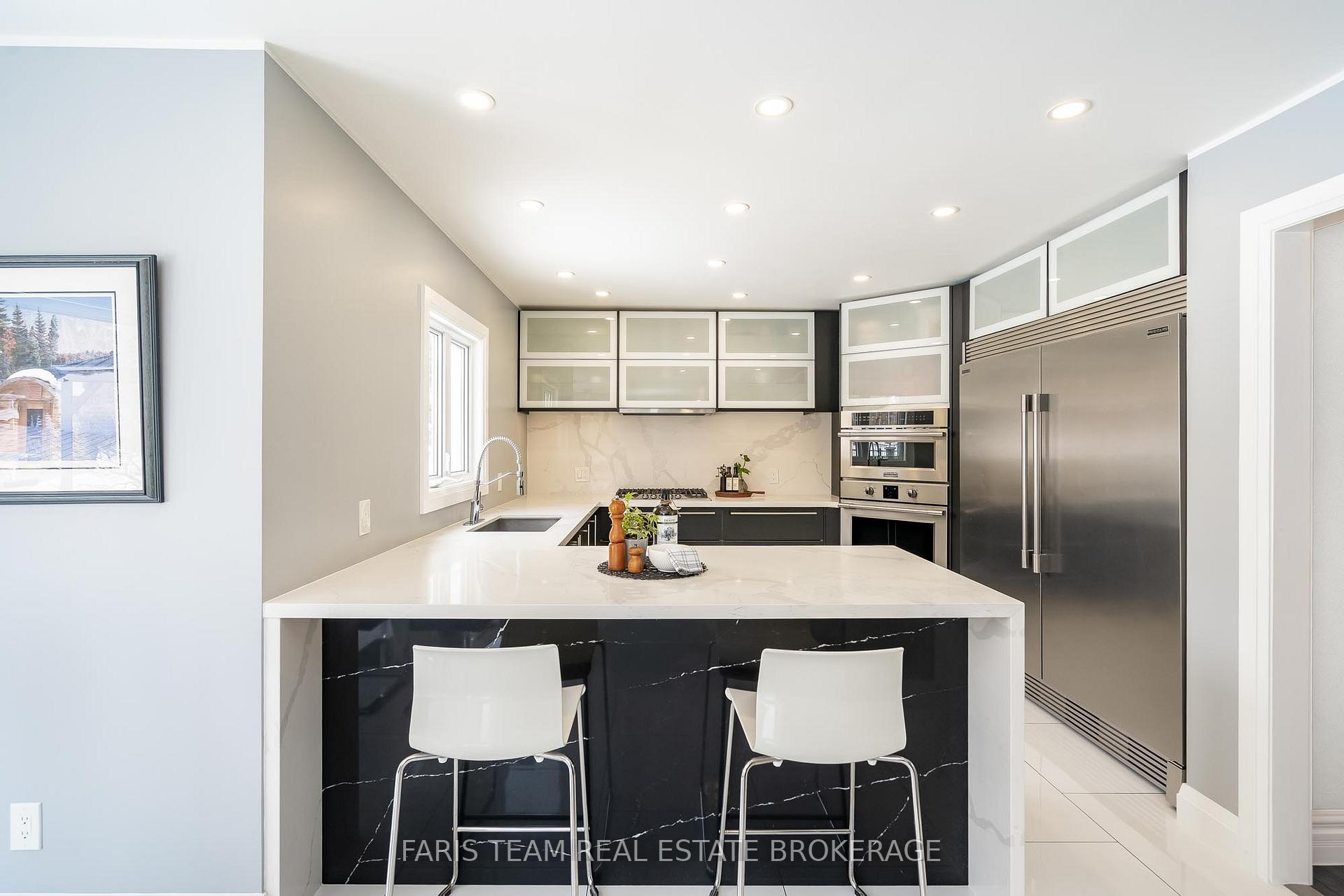 Photo 8 of 127 Goldfinch Crescent, Tiny, Rural Tiny — HOMEH