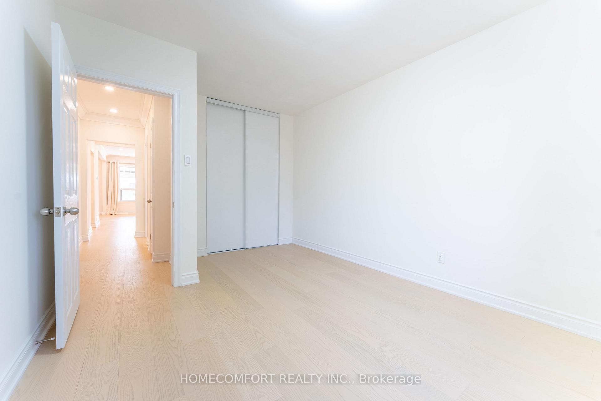 Photo 17 of 128 Rexleigh Drive, Toronto, O'Connor-Parkview — HOMEH